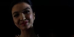Kata Raline Shah Soal Hubungannya dengan Dipo Latief
