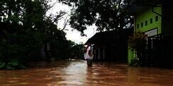 Banjir Rendam Kabupaten Gowa dan Makassar