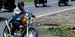 Jokowi Pernah Jatuh ke Jurang Saat Touring Naik CB 100