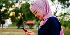 Hijrah ke Mobile Banking, Lakukan Transaksi Semudah dalam Genggaman