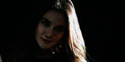 Lagu 'Cintaku Kandas' Syahrini Ditujukan untuk Luna Maya? Ini Fakta Sebenarnya