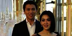 Inilah Jawaban Syahrini Dituding Rebut Reino Barack dari Luna Maya