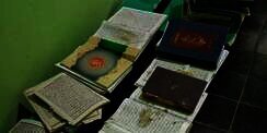 Geger Perusakan Masjid di Banyumas, Kitab Dibuang ke Sumur