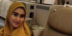 Ayu Ting Ting Pergi Umroh Tanpa Bawa Apa-Apa