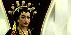 Beda Rias Pengantin Tradisional dan Internasional