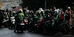 Jangan Kaget, Tarif Ojek Online Naik Drastis Mulai Hari Ini