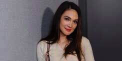 Luna Maya Pingsan Saat Siaran Live, Ruben dan Raffi Cemas