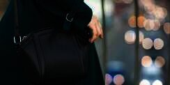 5 Kebiasaan Buruk Cara Membawa Tas yang Bisa Timbulkan Penyakit
