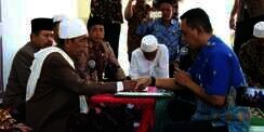 Sering dengar Lantunan Alquran, Pejabat Ini Masuk Islam