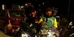 Ayah Bonceng Anak 4 Tahun Pergi Haji Naik Motor