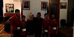 Siswa Indonesia Raih Emas di Olimpiade Informatika Dunia