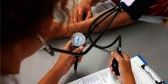 Bahaya Menyepelekan Tekanan Darah Tinggi