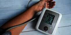 16 Cara Menurunkan Darah Tinggi, dari Olahraga hingga Makanan Sehat
