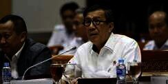 Ucap Permintaan Maaf, Menkumham Yasonna Laoly Mengundurkan Diri
