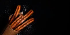 4 Cara Membuat Churros Berbagai Variasi, dari Cokelat Sampai Oreo