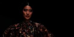 Mewah nan Glamor, Koleksi 'Awan Menari' Bella Shofie