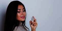 Mengenal Oud, Parfum Arab yang Aromanya Tajam dan Tahan Lama