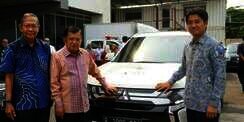 Outlander PHEV Jadi Armada Tanggap Darurat Bencana PMI