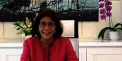 Pakai Brompton Keliling Jakarta, Susi Pudjiastuti Jadi Sorotan