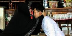 5 Potret Kenangan Manis Rizky Febian Bersama Sang Ibunda
