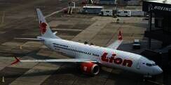 7 Penumpang Diduga Terjangkit Corona, Ini Kata Lion Air