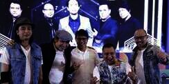 Nikahi Teman SD, Ari Gitaris Padi Lepas Status Duda