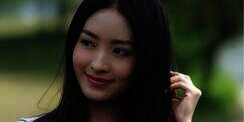 Potret Anggun Natasha Wilona di Lamaran Caesar dan Felicya Angelista