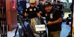 Sedekahkan Motor Bekas Touring Jambi-Mekkah, Ayah Balda Dihadiahi NMAX Baru
