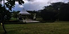 Melihat Pusara Ashraf Sinclair
