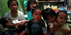 Kisah Haru 6 Anak Jadi Yatim Piatu Usai Orang Tua Meninggal di Hari yang Sama