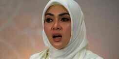 Bawa Hermes Rp800 Juta, Syahrini Dikira Barbie Kumalasari