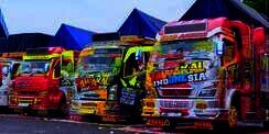 Ternyata, Stiker Truk Tak Boleh Sembarangan