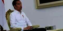 Dampak Corona, Jokowi: Tukang Ojek Bisa Tunda Cicil Motor Selama Setahun