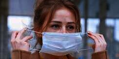 Penelitian: Virus Corona Bisa Hidup di Masker Selama 7 Hari