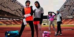 Koleksi Sepatu, Celana dan Pakaian Olahraga Buat Hijaber Ini Sudah Kamu Miliki?