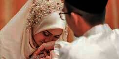 30 Kata-Kata Bijak Islami Kala Mencintai Seseorang, So Sweet!