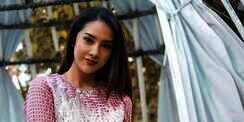 Foto Ibu Anya Geraldine Bikin Salfok, Cantiknya Sama!