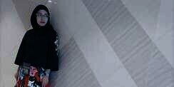 Manglingi, Potret Terkini Natly Eks 7 Icons yang Kini berhijab