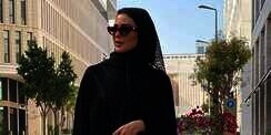 5 Inspirasi Gaya Abaya Modern, Bikin Penampilan Menarik