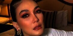 Celana Pendek Bikin Paha Terekspose, Selulit Luna Maya Bikin Salfok