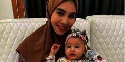 Kartika Putri Tak Terima Wajah Putrinya Disebut Lebih Mirip Sang Suami