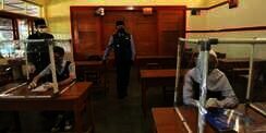 Sekolah di Zona Hijau Covid-19 Bakal Dibuka, Begini Simulasinya