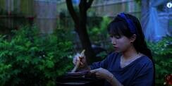 Penghasilan Li Ziqi, Youtuber Usung Konsep Hidup di Desa Ternyata Fantastis