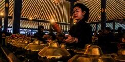 17 Jenis Alat Musik Khas Jawa Barat Hingga Jawa Timur yang Unik dan Mendunia
