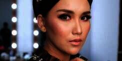 Heboh Ayu Ting Ting Berbikini, Disebut Kekecilan