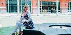 In Hijab We Move, Ide Outfit Ini Bikin Gayamu Nggak Kalah Stylish dari Selebgram