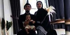 5 Potret Harmonis Keluarga Lindswell Kwok, Inspirasi Banget!