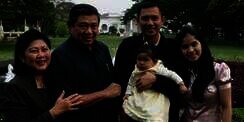 Kisah Air Ketuban Ibu Ani Pecah di Jip Militer, SBY Buat Nangis Annisa Pohan