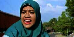Mengenal Pemeran Bu Tejo Si Tukang Nyinyir dalam Film 'Tilik' yang Viral