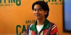 Model Rambut Baru Iqbaal Ramadhan yang Disukai Sejuta Fans